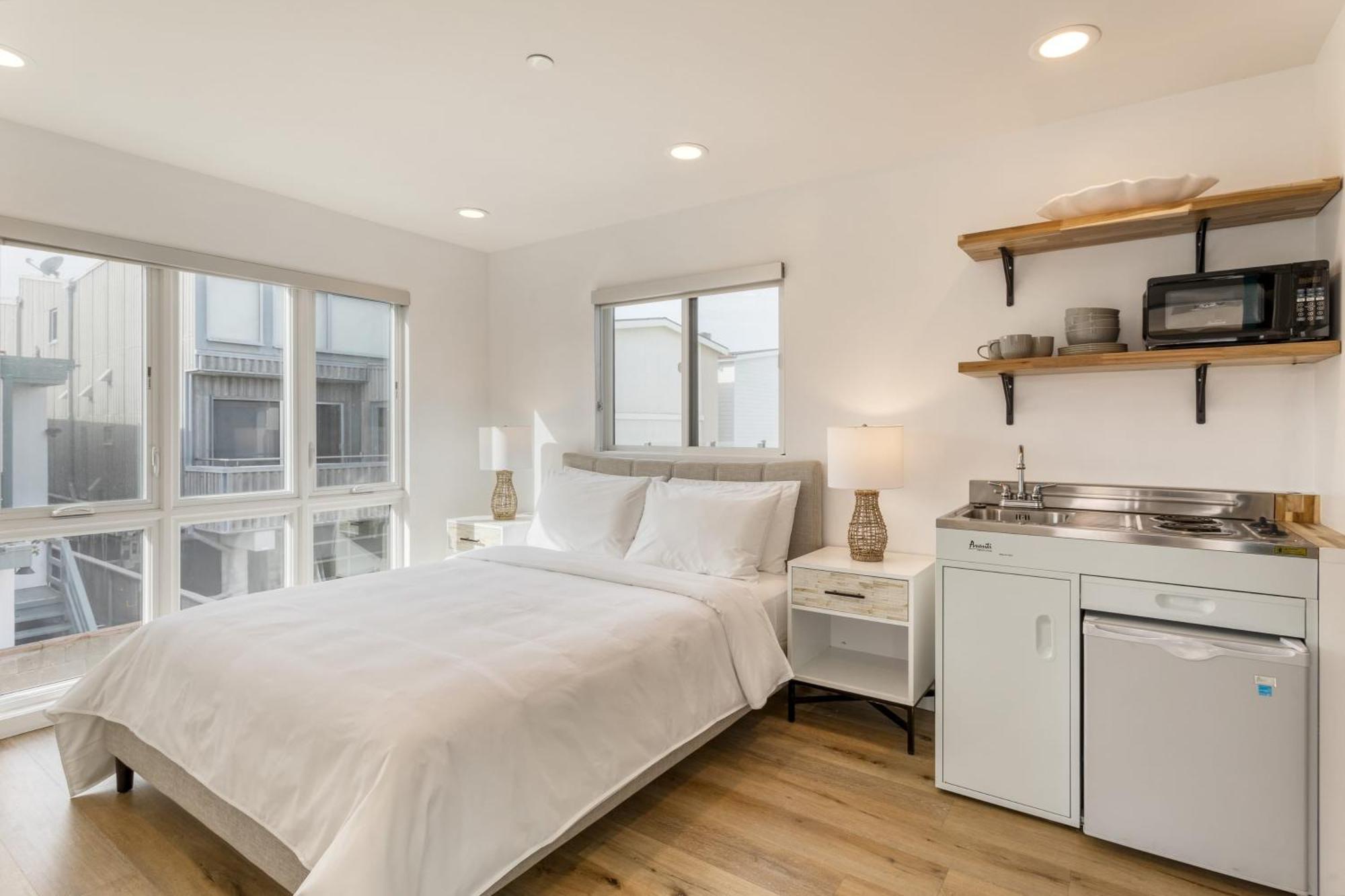 Velvet Sand Buyout By Avantstay Steps To Newport Beach Sleeps 22 Exterior photo