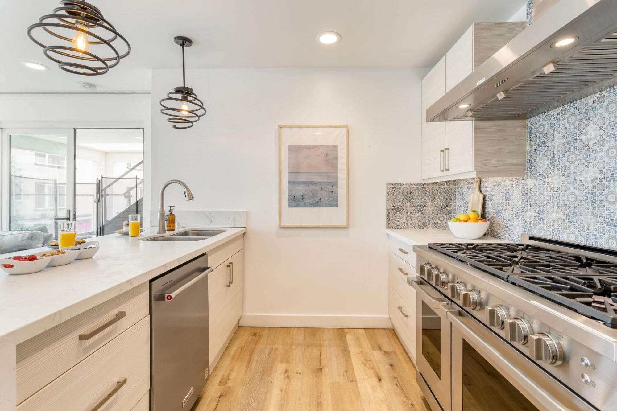 Velvet Sand Buyout By Avantstay Steps To Newport Beach Sleeps 22 Exterior photo