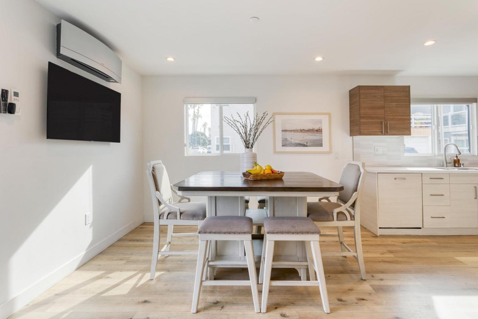 Velvet Sand Buyout By Avantstay Steps To Newport Beach Sleeps 22 Exterior photo