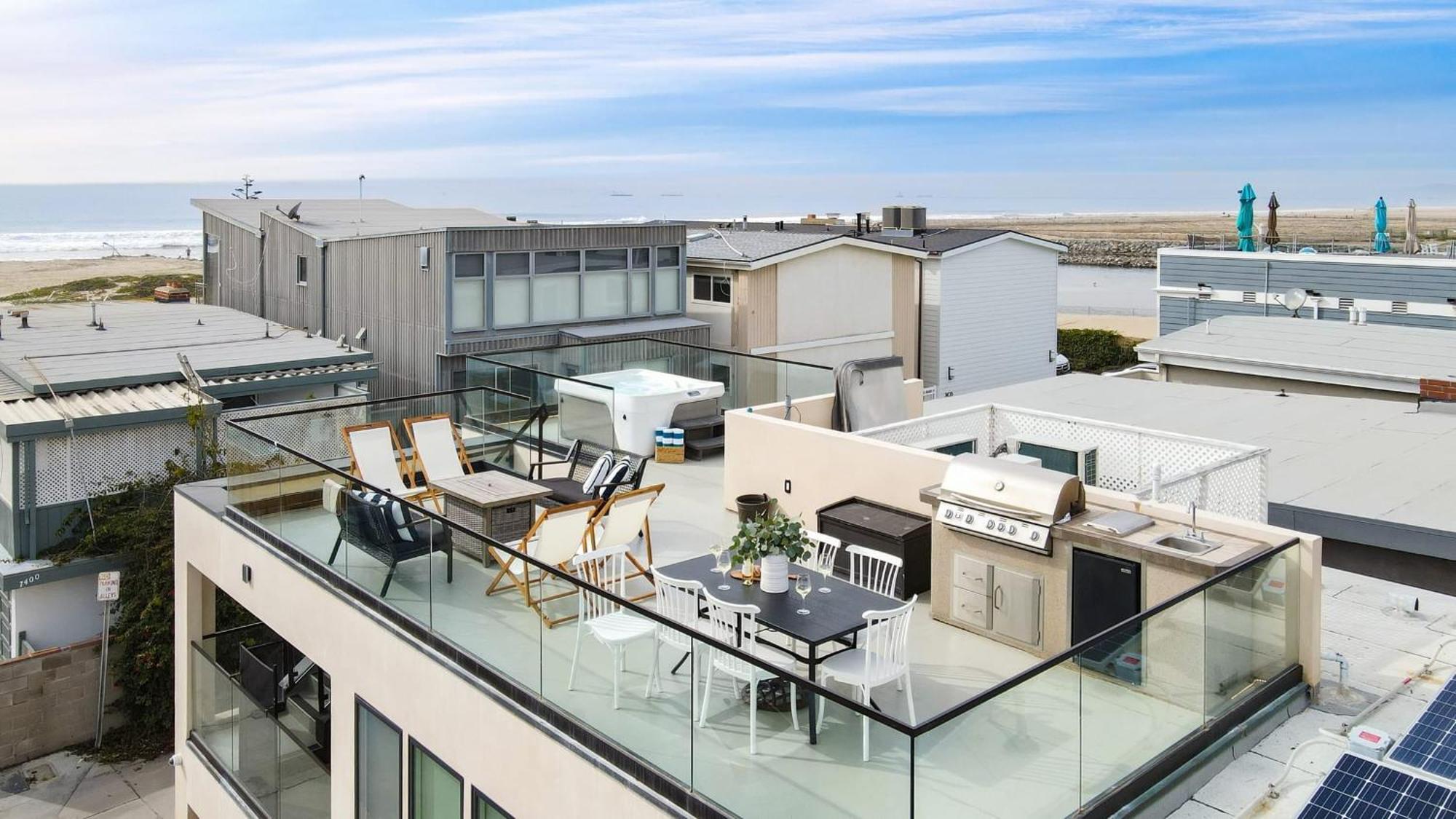 Velvet Sand Buyout By Avantstay Steps To Newport Beach Sleeps 22 Exterior photo